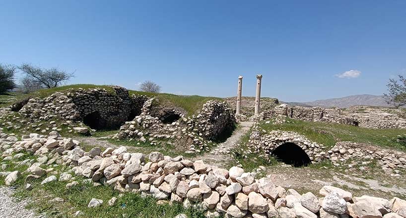 شهر باستانی بیشاپور | راهنمای بازدید از شهر باستانی بیشاپور، آدرس و تصاویر